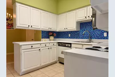 2400 N Braeswood Boulevard #318, Houston, TX 77030 - Photo 13