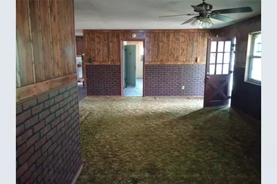 202 Miller Street, Smithville, TX 78957 - Photo 11
