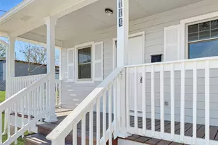 114 8th St, Rosenberg, TX 77471 - Photo 3