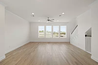 13305 Moncloa Drive, Houston, TX 77047 - Photo 7