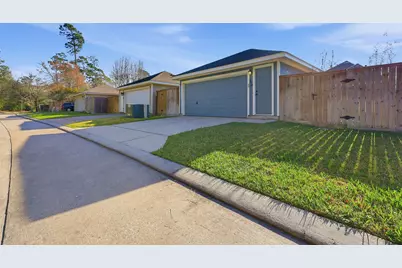 66 Whetstone Ridge Way, The Woodlands, TX 77382 - Photo 33
