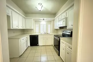 12943 Lemur Ln, Cypress, TX 77429 - Photo 3