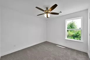 1053 Rd 5740, Cleveland, TX 77327 - Photo 27