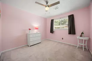 8222 Middlebury Ln, Houston, TX 77070 - Photo 37