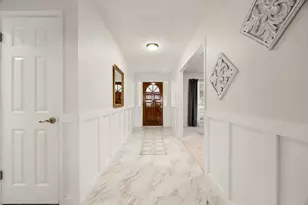 8222 Middlebury Ln, Houston, TX 77070 - Photo 9