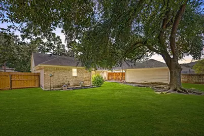 8222 Middlebury Lane, Houston, TX 77070 - Photo 45