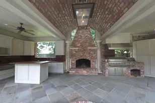 7840 Halliday St, Beaumont, TX 77706 - Photo 35