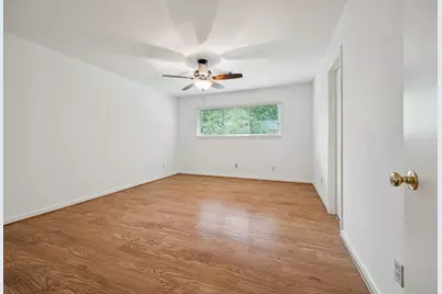 5707 Darnell Street, Houston, TX 77096 - Photo 5