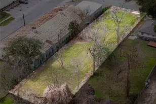 4006 Wayne St, Houston, TX 77026 - Photo 9