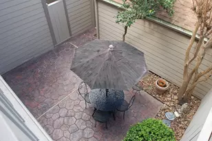 1079 Country Pl Dr, Houston, TX 77079 - Photo 23