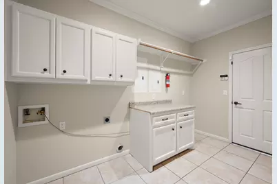 10 Hollow Glen Lane, Tomball, TX 77375 - Photo 17