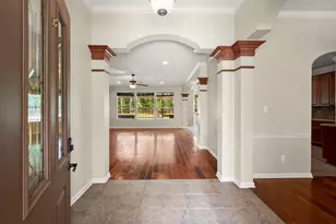 10 Hollow Glen Ln, Tomball, TX 77375 - Photo 3