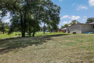 217 Kennard St, Buffalo, TX 75831 - Photo 19