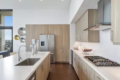 2323 W Main Street #703, Houston, TX 77098 - Photo 5