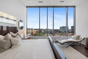 2323 W Main St, Houston, TX 77098 - Photo 9