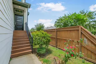 2547 Bordelon Ln, Missouri City, TX 77459 - Photo 3