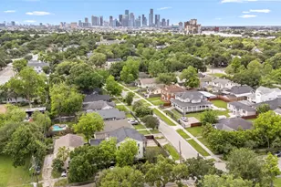 4630 Woodside St, Houston, TX 77023 - Photo 13
