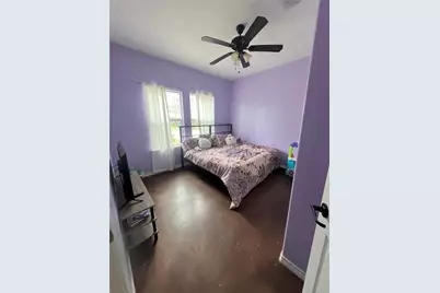 406 San Jacinto Street, Smithville, TX 78957 - Photo 13