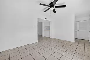 4068 Belle Park Dr, Houston, TX 77072 - Photo 9