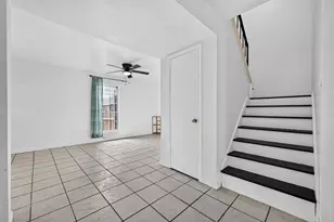 4068 Belle Park Dr, Houston, TX 77072 - Photo 11