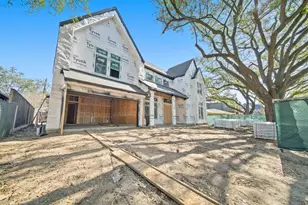 3615 Newcastle Dr, Houston, TX 77027 - Photo 3