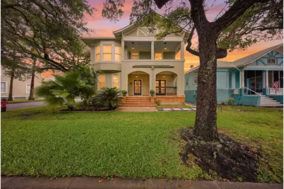 1804 33rd Street, Galveston, TX 77550 - Photo 1