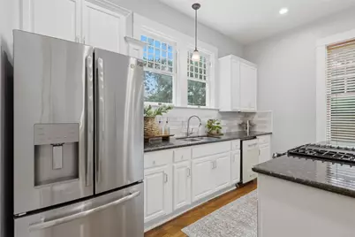 1804 33rd Street, Galveston, TX 77550 - Photo 17