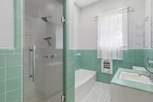 1804 33rd St, Galveston, TX 77550 - Photo 29