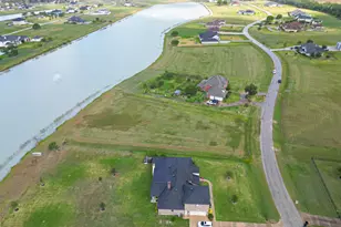 6018 Brazos Lakes Dr, Richmond, TX 77469 - Photo 1