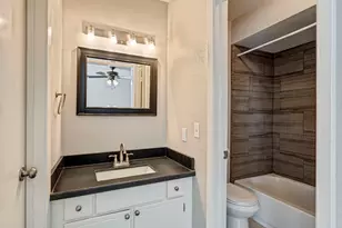 5005 Georgi Ln, Houston, TX 77092 - Photo 17
