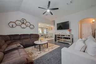19142 Lakota Dr, Katy, TX 77449 - Photo 5
