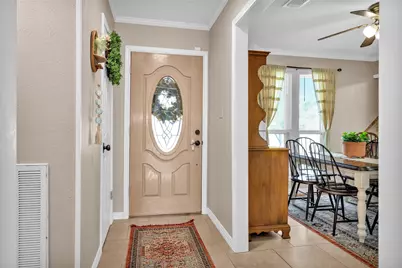 51 Lotus Court, Lake Jackson, TX 77566 - Photo 7