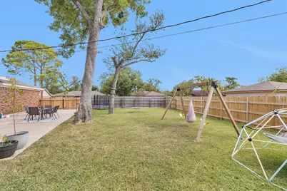 51 Lotus Court, Lake Jackson, TX 77566 - Photo 39