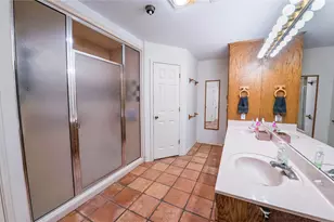10782 Co Rd 284, Edna, TX 77957 - Photo 33
