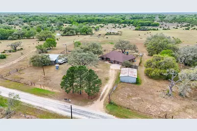 10782 County Road 284, Edna, TX 77957 - Photo 1