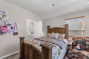 7706 Mesquite Hill Ln, Richmond, TX 77469 - Photo 9