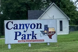 698 Huckleberry Rd, Onalaska, TX 77360 - Photo 1