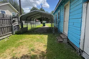 4211 Castor St, Houston, TX 77022 - Photo 3