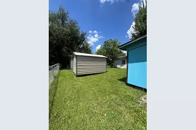 4211 Castor Street, Houston, TX 77022 - Photo 5
