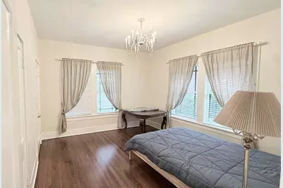 2220 Avalon Place, Houston, TX 77019 - Photo 9