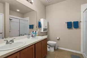 2219 Emerald Ln, Texas City, TX 77591 - Photo 5