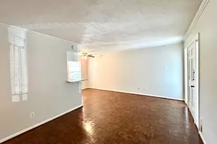 3902 Mandell St, Houston, TX 77006 - Photo 5