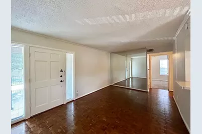 3902 Mandell Street #9, Houston, TX 77006 - Photo 3