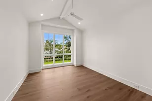 534 W Dana Ln, Piney Point Village, TX 77024 - Photo 35