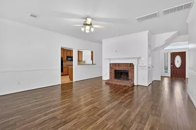 9319 Hudson Bend Circle, Houston, TX 77095 - Photo 15