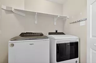 9319 Hudson Bend Cir, Houston, TX 77095 - Photo 11