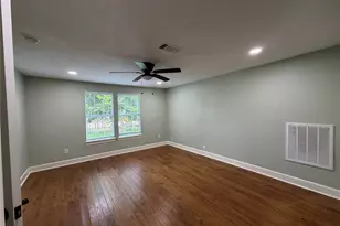 8907 Meadow Vista Blvd, Houston, TX 77064 - Photo 15