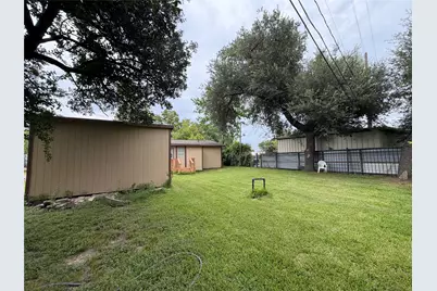 8907 Meadow Vista Boulevard, Houston, TX 77064 - Photo 3