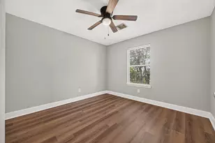 1613 Palcio Real Dr, Houston, TX 77047 - Photo 29