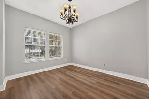1613 Palcio Real Dr, Houston, TX 77047 - Photo 7